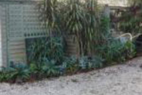 Cobden Crest Cottages - Australian Destinations 0