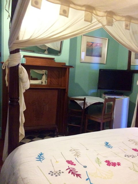 Daly View Bed & Breakfast - Australian Destinations 5