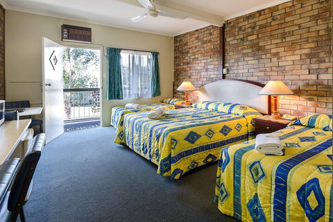 Centre Point Mid City Motor Inn - Australian Destinations 4