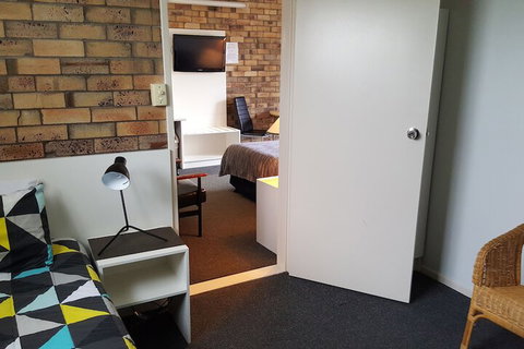 Centre Point Mid City Motor Inn - Australian Destinations 5