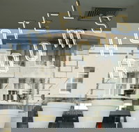 Hotel Ravesis - Australian Destinations