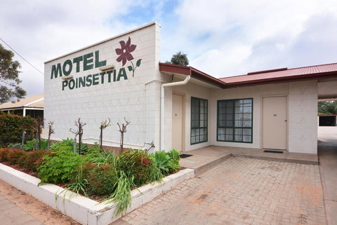 Motel Poinsettia - Australian Destinations 1