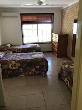 Travellers Rest Motel - Australian Destinations 1