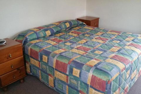 Augathella Palms Motel - Australian Destinations 6