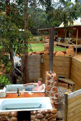 Nannup Bush Retreat - Australian Destinations 6