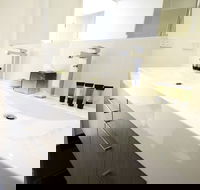 Phillip Island Towers - Australian Destinations