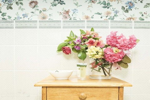 Kalimna Spa Room - Australian Destinations 6