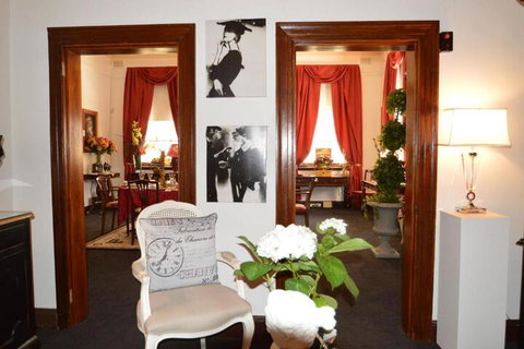 Montrose House - Australian Destinations 2