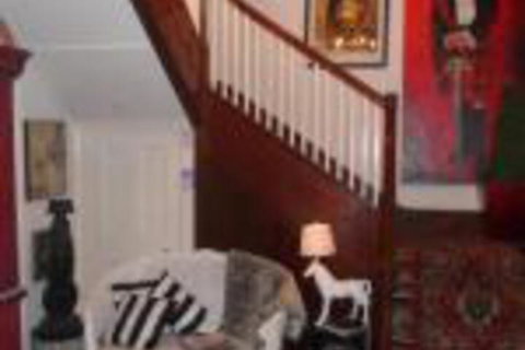 Montrose House - Australian Destinations 0