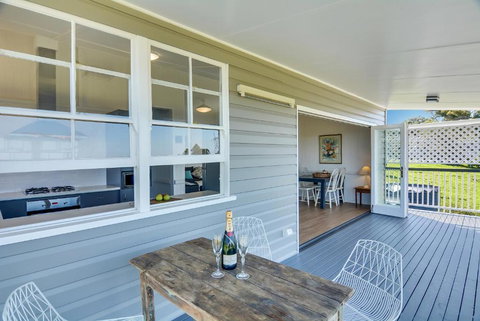 Cloud Hill - Australian Destinations 7