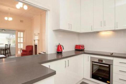 Apartment West Esplanade MAN93 - Australian Destinations 5