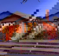 Grace's Spa Cottage - Australian Destinations