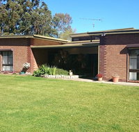 Hilltop Escape BB - Australian Destinations