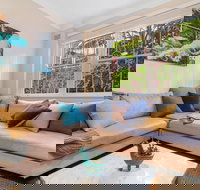 A PERFECT STAY - Bondi Beach Peach - Australian Destinations