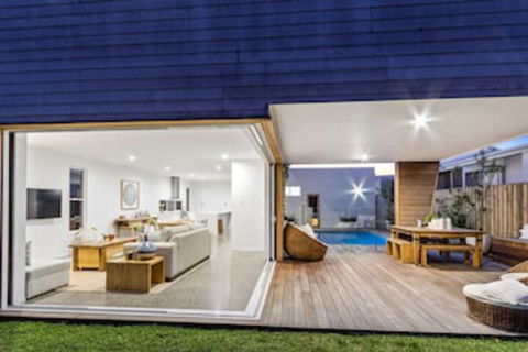 Luxe House Tweed Coast Holidays Ã‚ - Australian Destinations 0