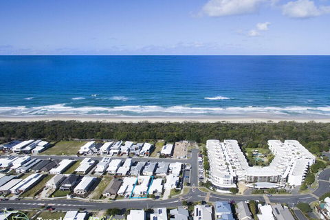 Luxe House Tweed Coast Holidays Ã‚ - Australian Destinations 1