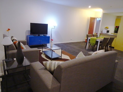 Corporate Stayz At Exhibition - Australian Destinations 6