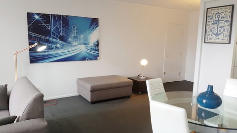 Corporate Stayz At Exhibition - Australian Destinations 4