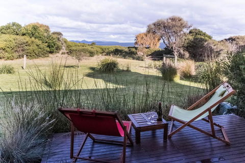Eagle Peaks At Freycinet - Australian Destinations 4