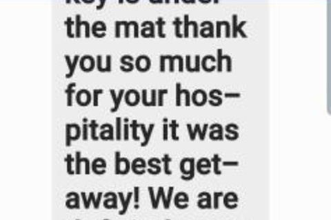 Abelia Lakeside No 2 Big Spa COTTAGE - Australian Destinations 6