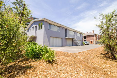 CBD Apartments Launceston - Australian Destinations 3