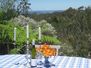 Cliff View Studio - Australian Destinations 0