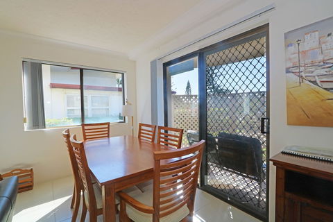 Acacia Kingscliff Town Holiday Apartment - Australian Destinations 0