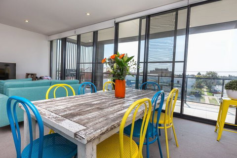 Colour And Swank At The Mill In The Heart Of The CBD - Australian Destinations 6