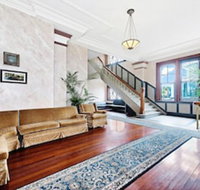 Furnished Apartment Walk to Bondi Beach - Australian Destinations