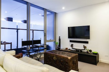 MATILDA, 1BDR South Yarra Apartment - Australian Destinations 0