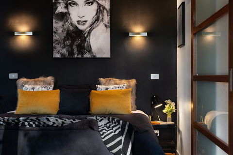 Ahimsa Hepburn - Australian Destinations 5