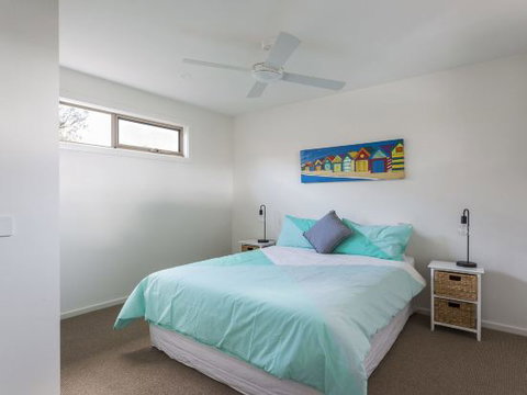 Iluka Stroll To Tyrone Foreshore - Australian Destinations 4