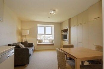 Chalet Hotham 3 - Australian Destinations 5