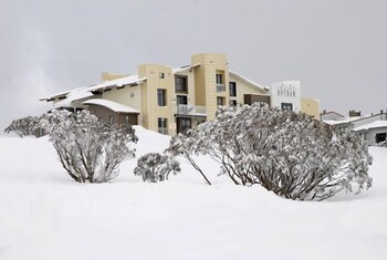 Chalet Hotham 3 - Australian Destinations 1