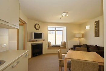 Chalet Hotham 5 - Australian Destinations 5