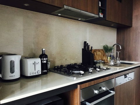 ILK Apartments South Yarra - Australian Destinations 6