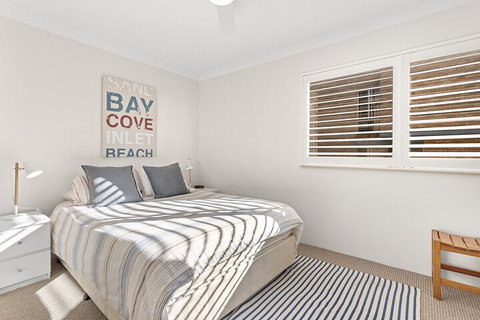 South Pacific Unit  4 - Shoal Bay - Australian Destinations 6