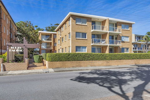 South Pacific Unit 6 Amazing Unit Opposite The Beach. - Australian Destinations 3