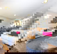 BONDI BEACH RETREAT 016i - Australian Destinations