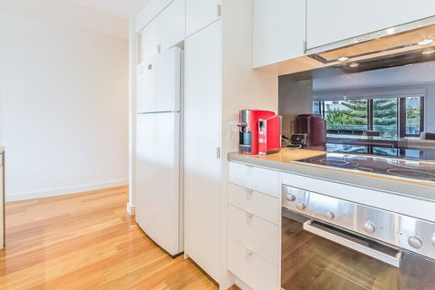 C-Scape By The Sea No.9 - Australian Destinations 5