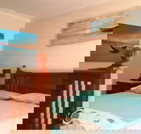 SWR Rainforest Retreat 2