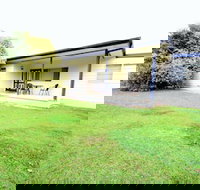 Beach Break at Hat Head - Australian Destinations