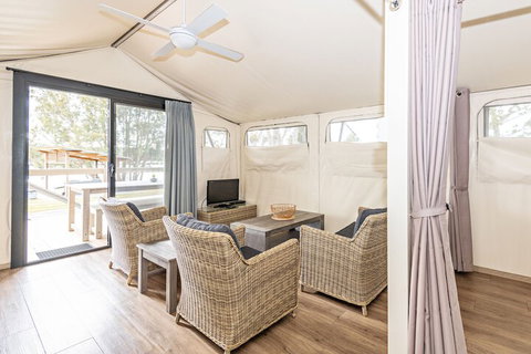 Holiday Haven Lake Conjola - Australian Destinations 6