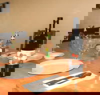 Mt Waverley Townhouses - Australian Destinations