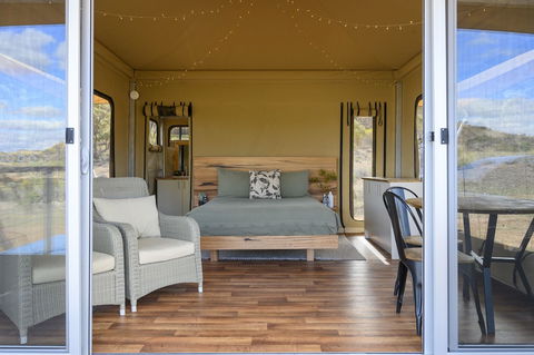 Flinders Bush Retreats - Australian Destinations 6