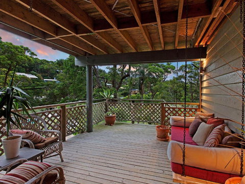 Copacabana Treehouse 36 Oceano Street Copacabana - Australian Destinations 1