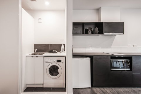 Change Overnight - Australian Destinations 2