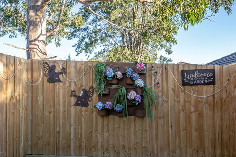 AUJOY 4 Bed Townhouse Burwood 2 - Australian Destinations 1