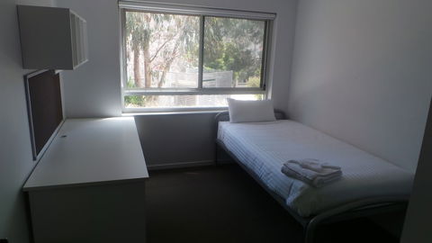 Unilodge At UC Short Stays - Australian Destinations 3