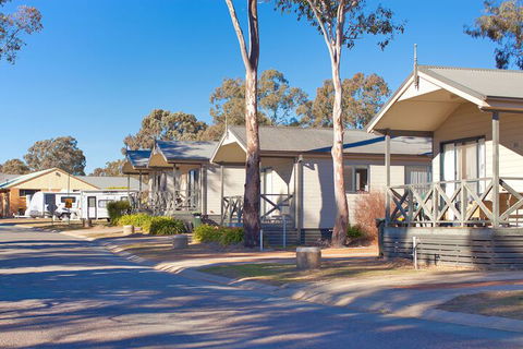 Eaglehawk Holiday Park Canberra - Australian Destinations 2